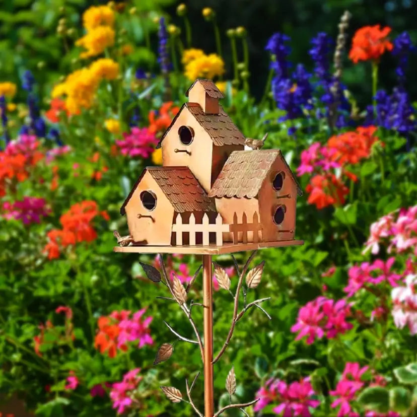 Weather-resistant birdhouse stake